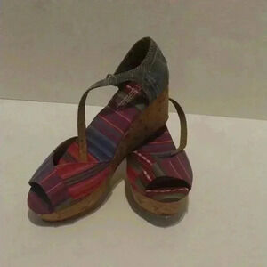 Toms Women Multicolor Wedge Sandals